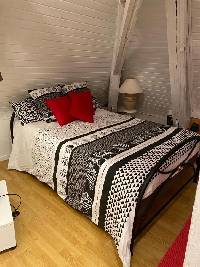 Loft De Lancelot City Center Sens Exteriör bild